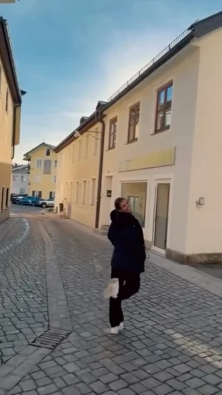 Instagram post from recruta.group. This post is in position 4.